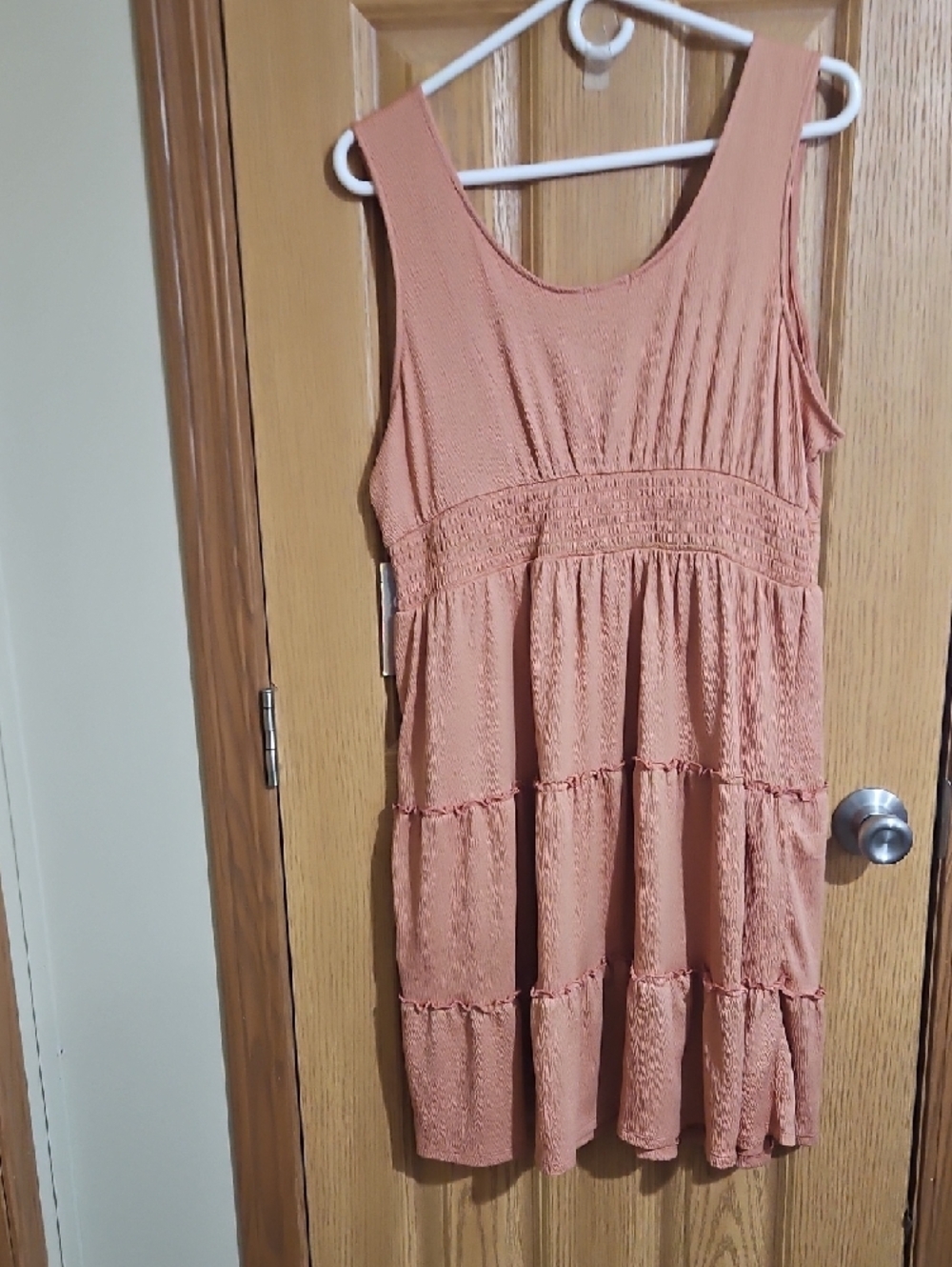 Sleeveless Tiered Button-Front Dress in Peach - Picture 5 of 5